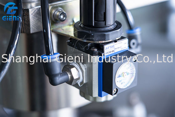 Nozul Kaldırma ile 45pcs / Min 100ml Kapatıcı Krem Kozmetik Dolum Makinesi