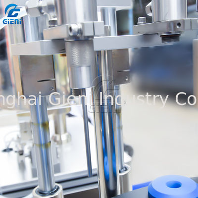 AC220V 50pcs / Min Oje Dolum Ekipmanları PLC Kontrolü