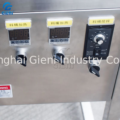 20L Isıtma Karıştırma Tankı ile SUS316L El Dökün Dudak Balsamı Dolum Makinesi