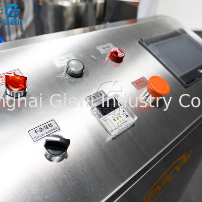 Yüksek Hızlı 2.2kw 50L Makyaj Toz Pres Makinesi 10kgs Yağ Püskürtme Cihazı