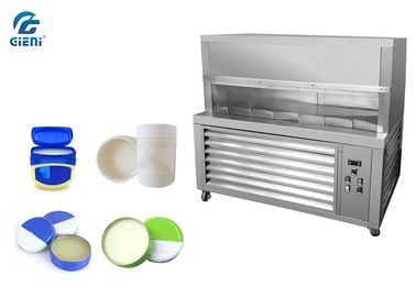 İyi bir fiyat. Yüksek Performanslı Vazelin Dolum Makinesi Soğutma Platformu Kolay Kullanım çevrimiçi