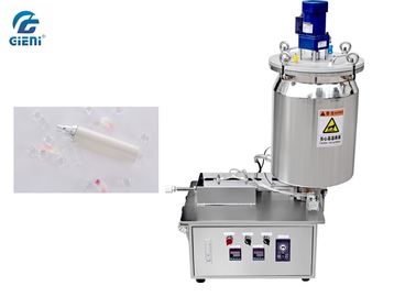 İyi bir fiyat. Yarı - Otomatik Kozmetik Toner Dolum Makinesi Hava Kaynaklı Çift Katmanlı Tank çevrimiçi
